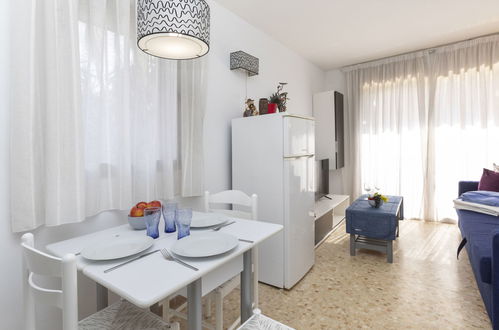 Foto 2 - Apartamento de 1 quarto em Lloret de Mar com piscina e jardim