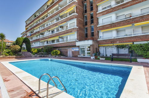 Foto 14 - Apartamento de 1 quarto em Lloret de Mar com piscina e jardim