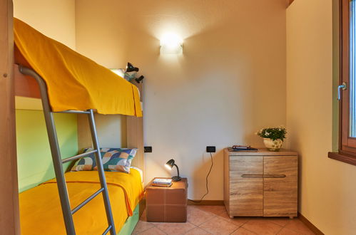 Foto 30 - Casa con 3 camere da letto a Tremosine sul Garda con piscina privata e vista sulle montagne