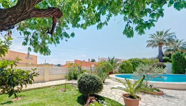 Apartamento de 3 quartos em Calp com piscina e jardim - Foto 3