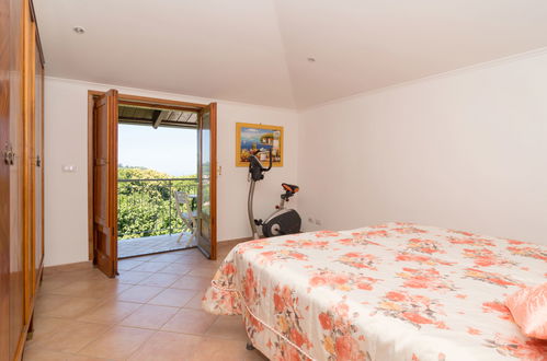 Photo 2 - 1 bedroom Apartment in Massa Lubrense with garden and sea view