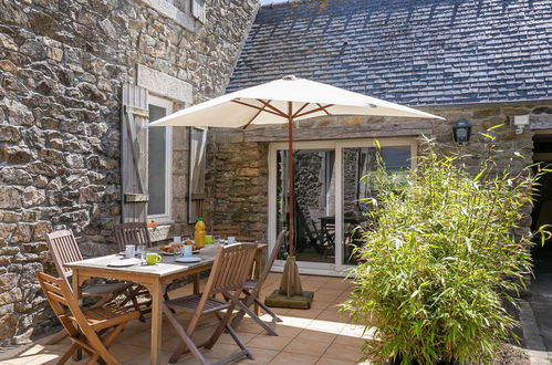 Photo 21 - Maison de 5 chambres à Coat-Méal avec piscine et jardin