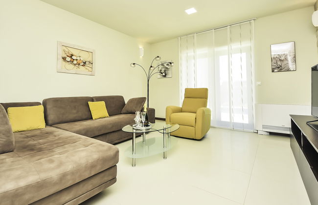 Casa de 4 quartos em Novigrad com piscina privada e jardim - Foto 33