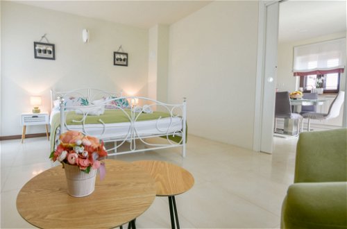 Foto 17 - Casa con 3 camere da letto a Novigrad con piscina privata e vista mare
