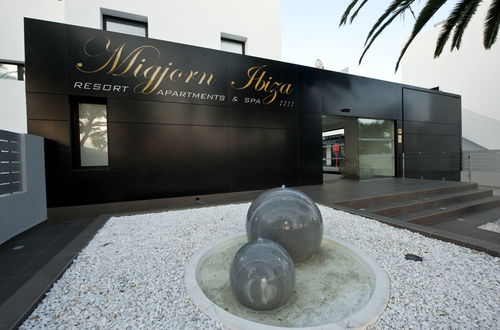 Photo 4 - Migjorn Ibiza Suites And Spa