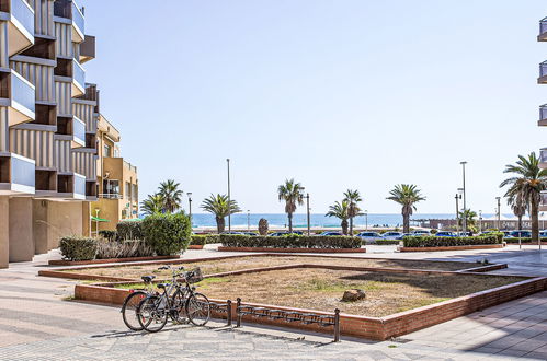 Photo 26 - 1 bedroom Apartment in Canet-en-Roussillon with terrace