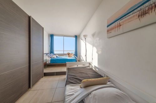 Foto 15 - Appartamento con 2 camere da letto a La Grande-Motte con terrazza e vista mare