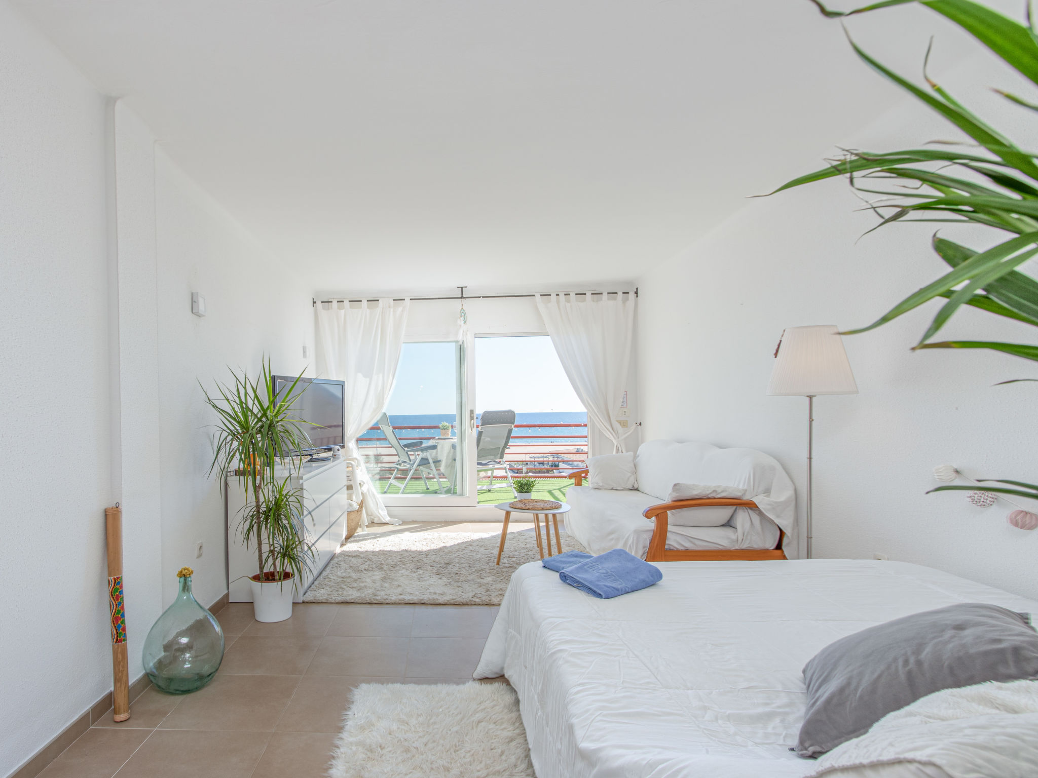 Photo 7 - Apartment in Castelló d'Empúries with garden and sea view