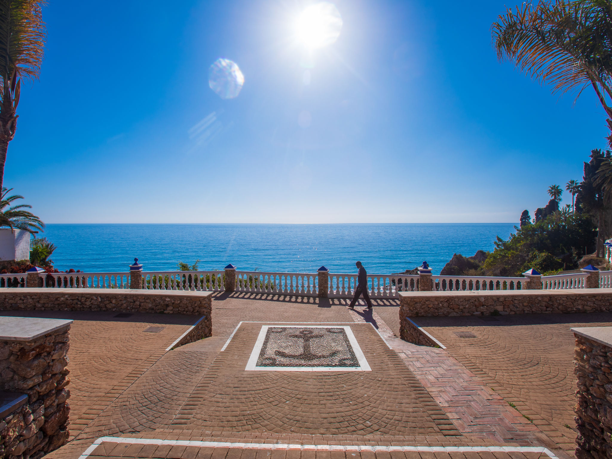 Foto 13 - Apartamento de 2 quartos em Nerja com piscina e vistas do mar