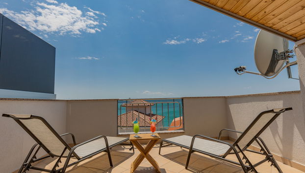Apartment mit 2 Schlafzimmern in Jasenice mit schwimmbad und garten - Foto 4