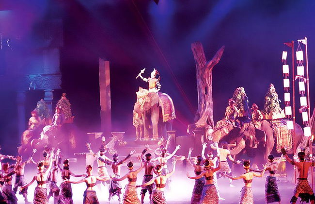 Phuket Sightseeing and Fantasea Show - Private Tour - Photo 3