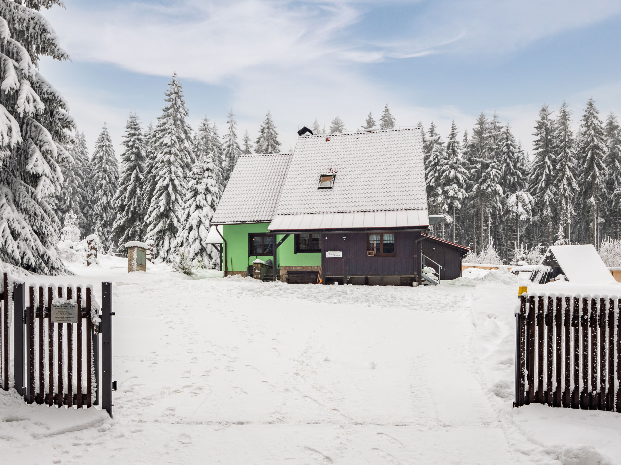 Foto 48 - Haus mit 6 Schlafzimmern in Smržovka mit privater pool und garten