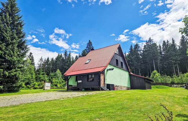 Casa de 6 quartos em Smržovka com piscina privada e jardim - Foto 1