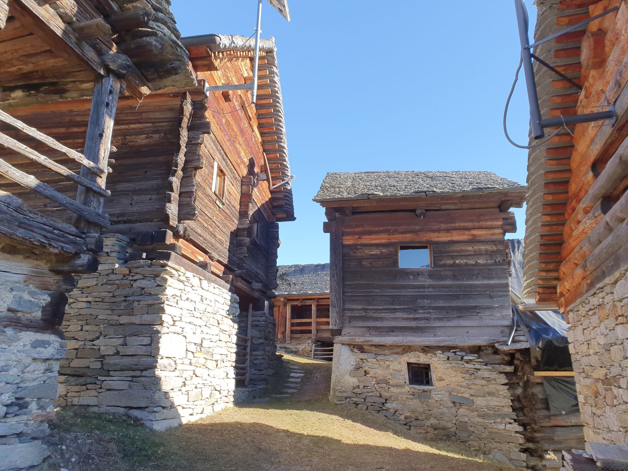 Photo 17 - Maison en Serravalle avec jardin et vues sur la montagne