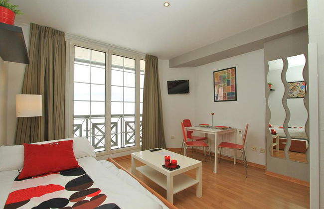 Apartamentos Inside Plaza Sierra Nevada - Foto 10