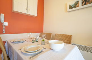 Foto 3 - Apartamento de 1 quarto em Saint-Raphaël com piscina e jardim