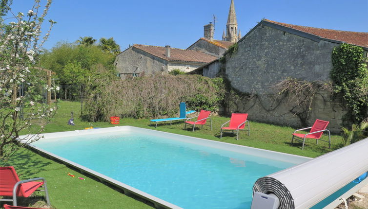 Photo 1 - Maison de 4 chambres à Bégadan avec piscine privée et vues à la mer