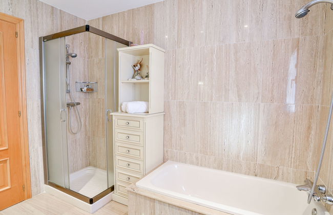 Casa de 6 quartos em Rincón de la Victoria com piscina privada e jardim - Foto 25