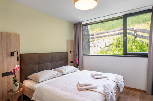 Foto 4 - Apartamento de 2 quartos em Zell am See com jardim e terraço