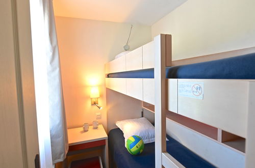 Foto 15 - Apartamento de 2 quartos em Saint-Raphaël com piscina e jardim