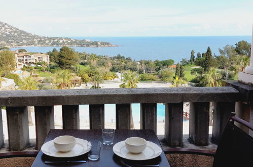 Photo 15 - Appartement de 2 chambres à Saint-Raphaël avec piscine et vues à la mer