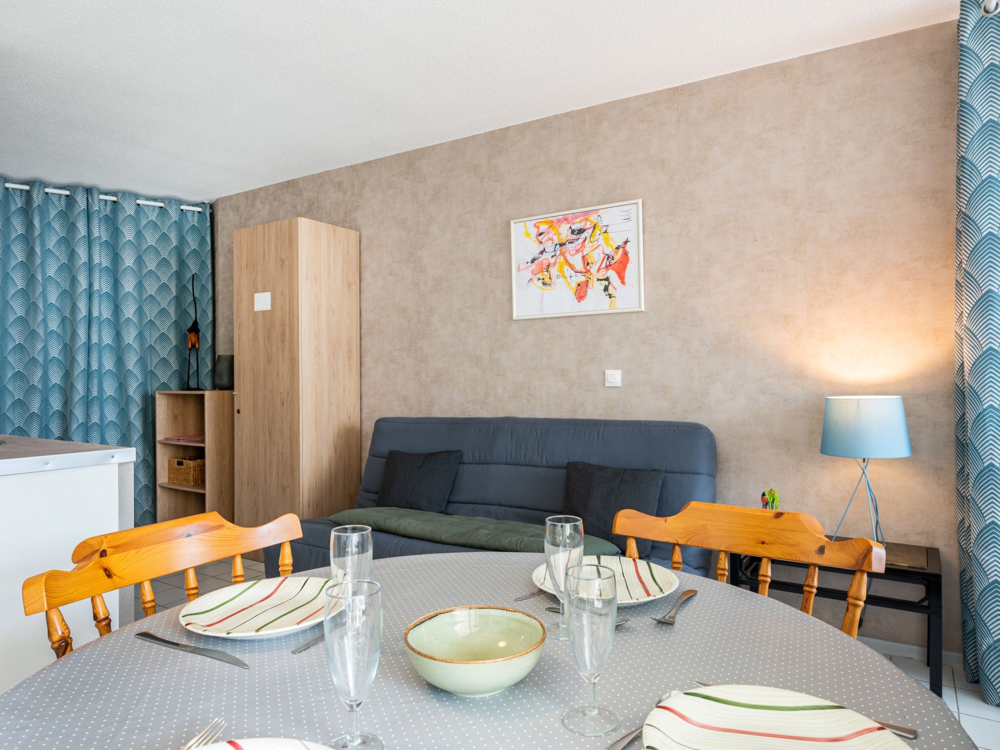 Foto 16 - Appartamento con 1 camera da letto a Canet-en-Roussillon con vista mare