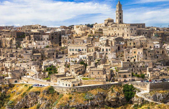 Paseo a pie de Sassi a Murgia por el Puente Tibetano - Foto 1