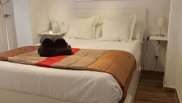 zzVelarde 2 bedroom - Photo 5