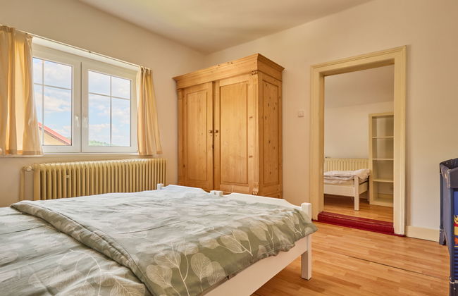 Casa de 7 quartos em Svoboda nad Úpou com jardim - Foto 13
