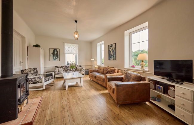 Casa de 7 quartos em Svoboda nad Úpou com jardim - Foto 8