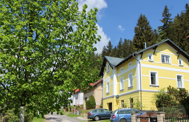 Casa de 7 quartos em Svoboda nad Úpou com jardim - Foto 36