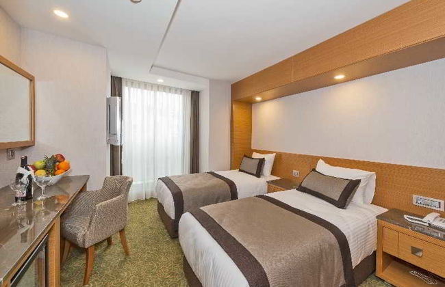 Bisetun Hotel - Photo 12