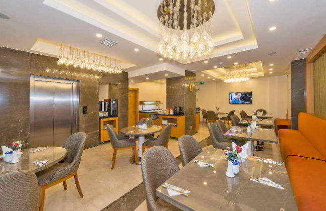 Bisetun Hotel - Photo 21
