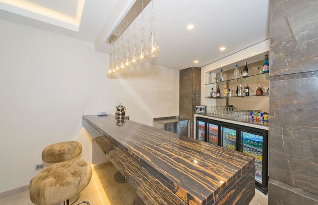 Bisetun Hotel - Photo 24