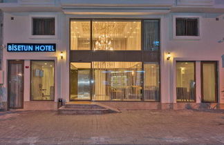 Foto 2 - Bisetun Hotel