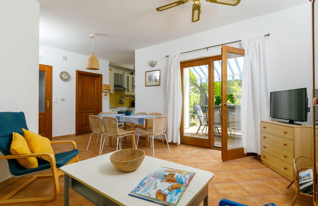 Apartamento de 2 quartos em Balatonakali com jardim e terraço - Foto 9