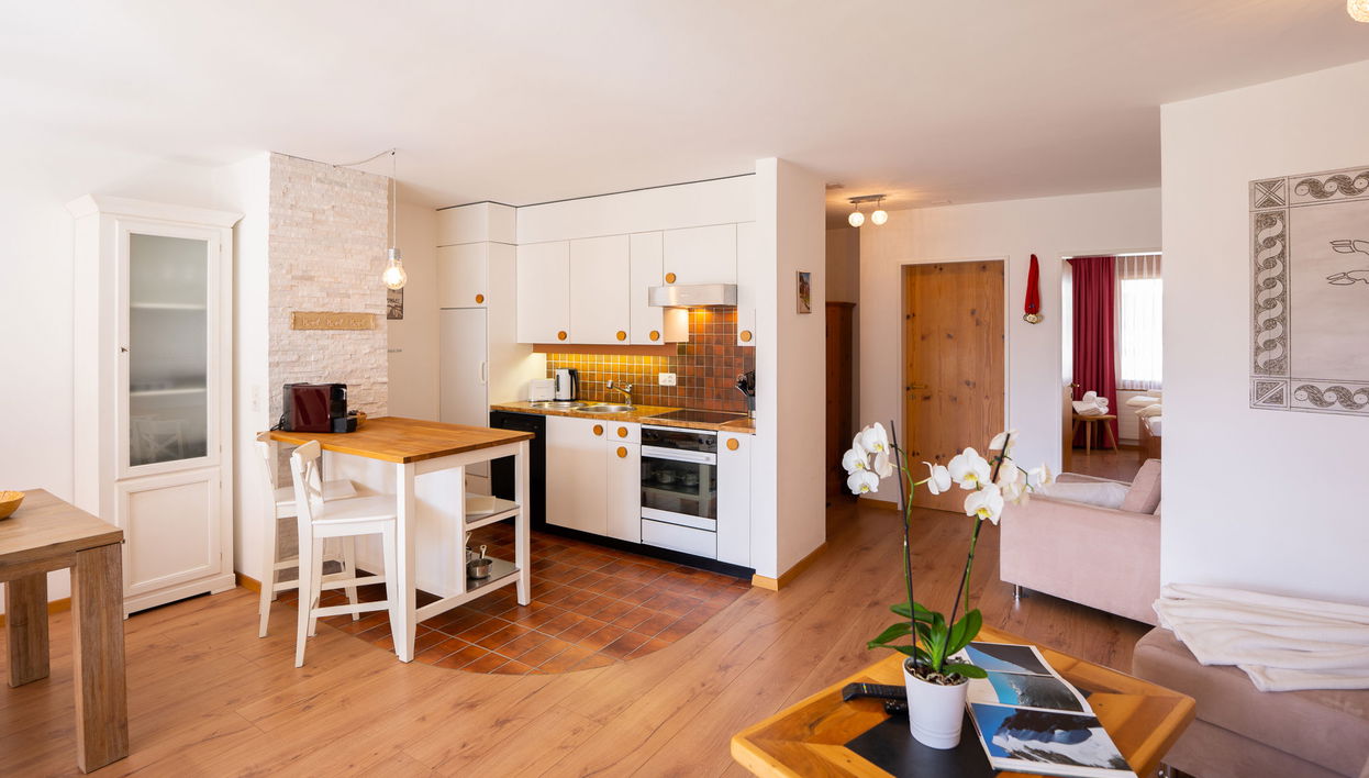 Apartamento de 2 quartos em Pontresina com jardim e sauna - Foto 1