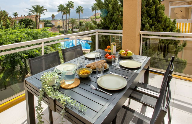 Apartamento de 4 quartos em Dénia com piscina e terraço - Foto 4
