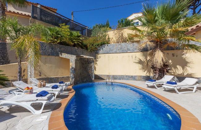 Casa de 7 quartos em Lloret de Mar com piscina privada e jardim - Foto 39
