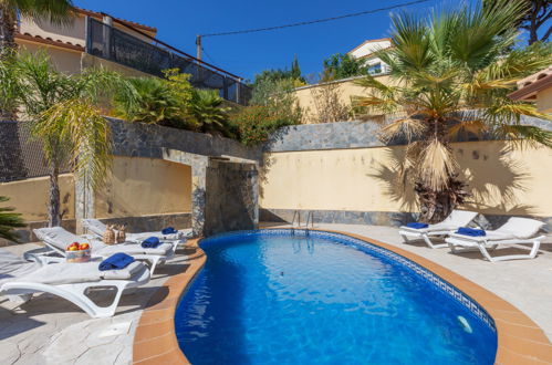 Foto 39 - Casa de 5 quartos em Lloret de Mar com piscina privada e jardim