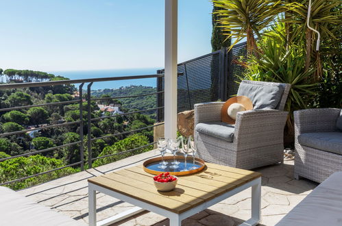 Foto 3 - Casa de 5 habitaciones en Lloret de Mar con piscina privada y jardín