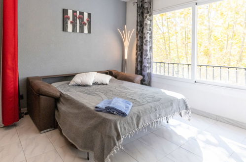 Foto 24 - Apartment mit 1 Schlafzimmer in Castelló d'Empúries mit schwimmbad und blick aufs meer