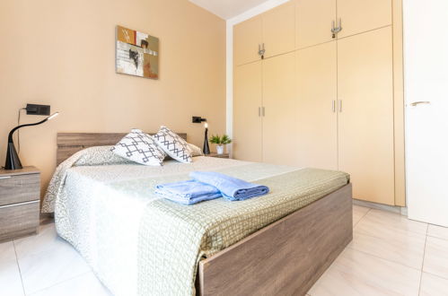 Foto 17 - Appartamento con 1 camera da letto a Castelló d'Empúries con piscina e vista mare