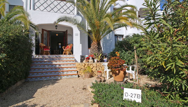 Casa de 2 quartos em Calp com piscina e jardim - Foto 5