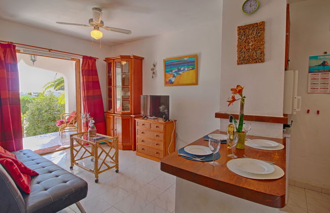 Casa de 2 quartos em Calp com piscina e jardim - Foto 3