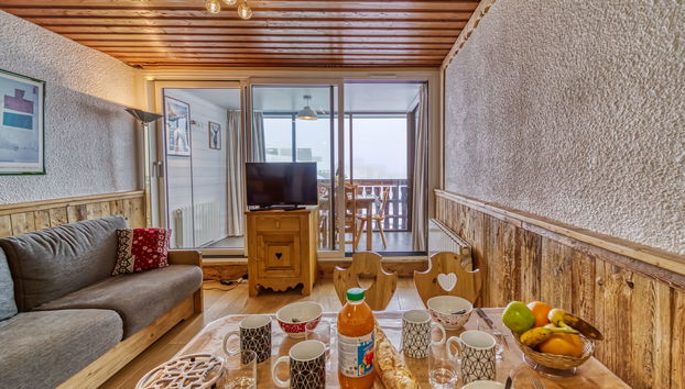 1 bedroom Apartment in Les Belleville with terrace - Photo 2