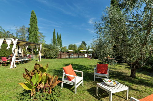Foto 4 - Casa con 5 camere da letto a San Gimignano con piscina privata e giardino