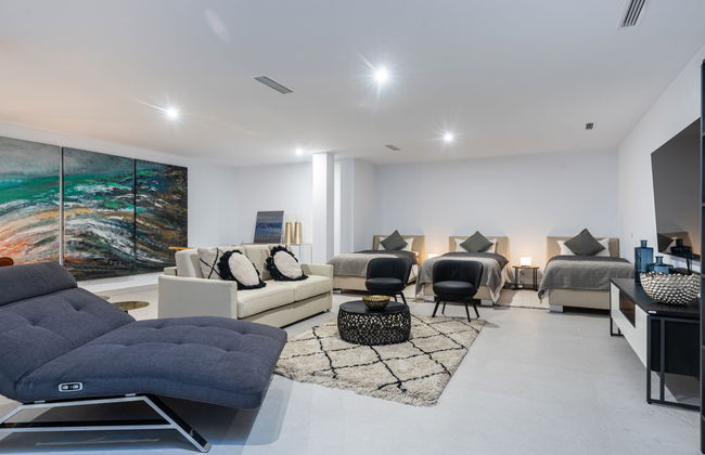 Casa de 6 quartos em Manilva com piscina privada e jardim - Foto 21