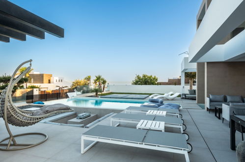 Foto 47 - Casa con 4 camere da letto a Manilva con piscina privata e vista mare