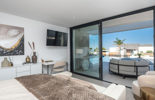 Casa de 6 quartos em Manilva com piscina privada e jardim - Foto 5
